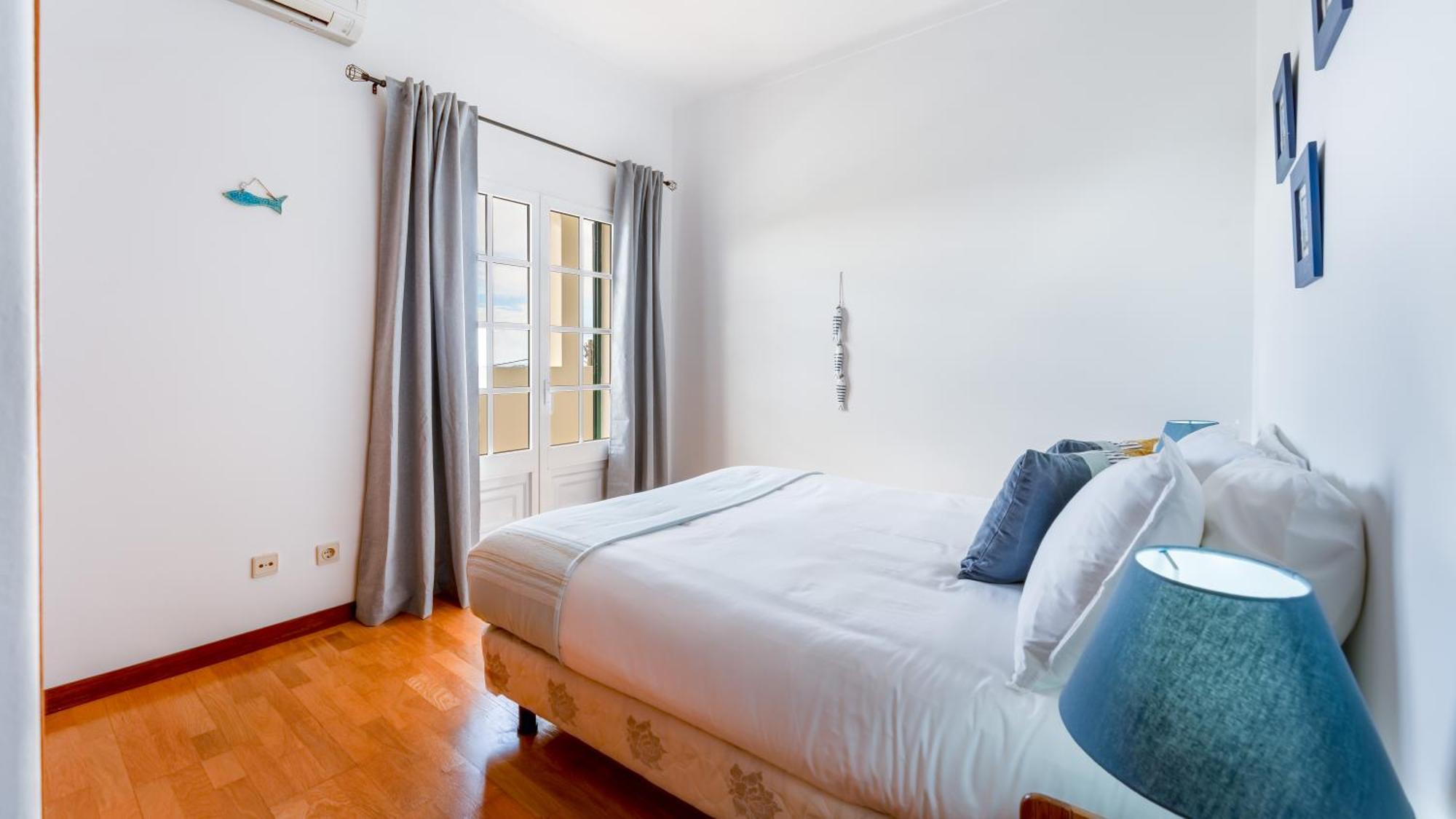 Sunny & Calm 4 Bdr House W/ Pool By Lovelystay Santo Estevao  Exterior foto