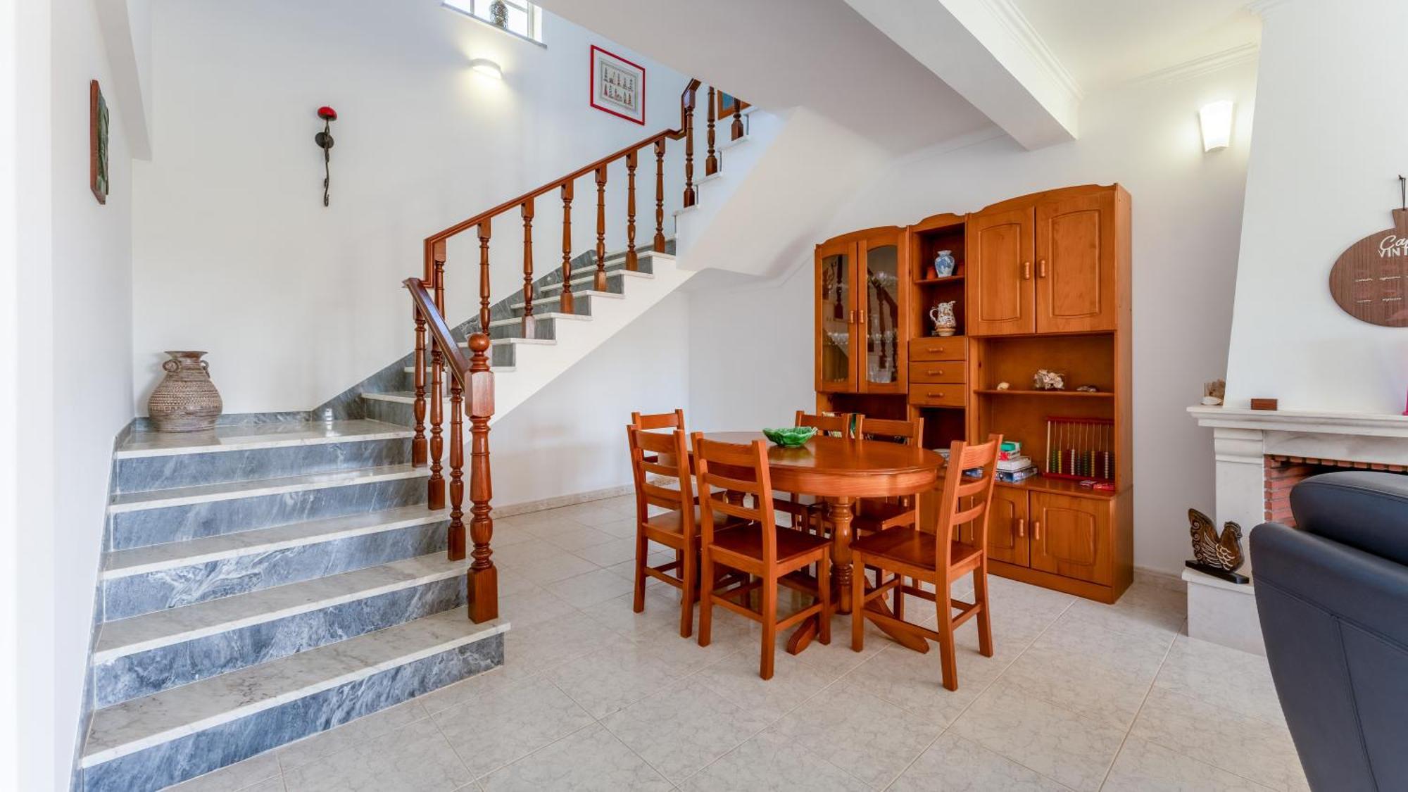Sunny & Calm 4 Bdr House W/ Pool By Lovelystay Santo Estevao  Exterior foto