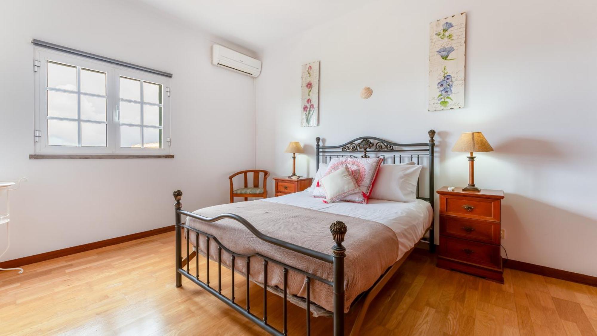 Sunny & Calm 4 Bdr House W/ Pool By Lovelystay Santo Estevao  Exterior foto