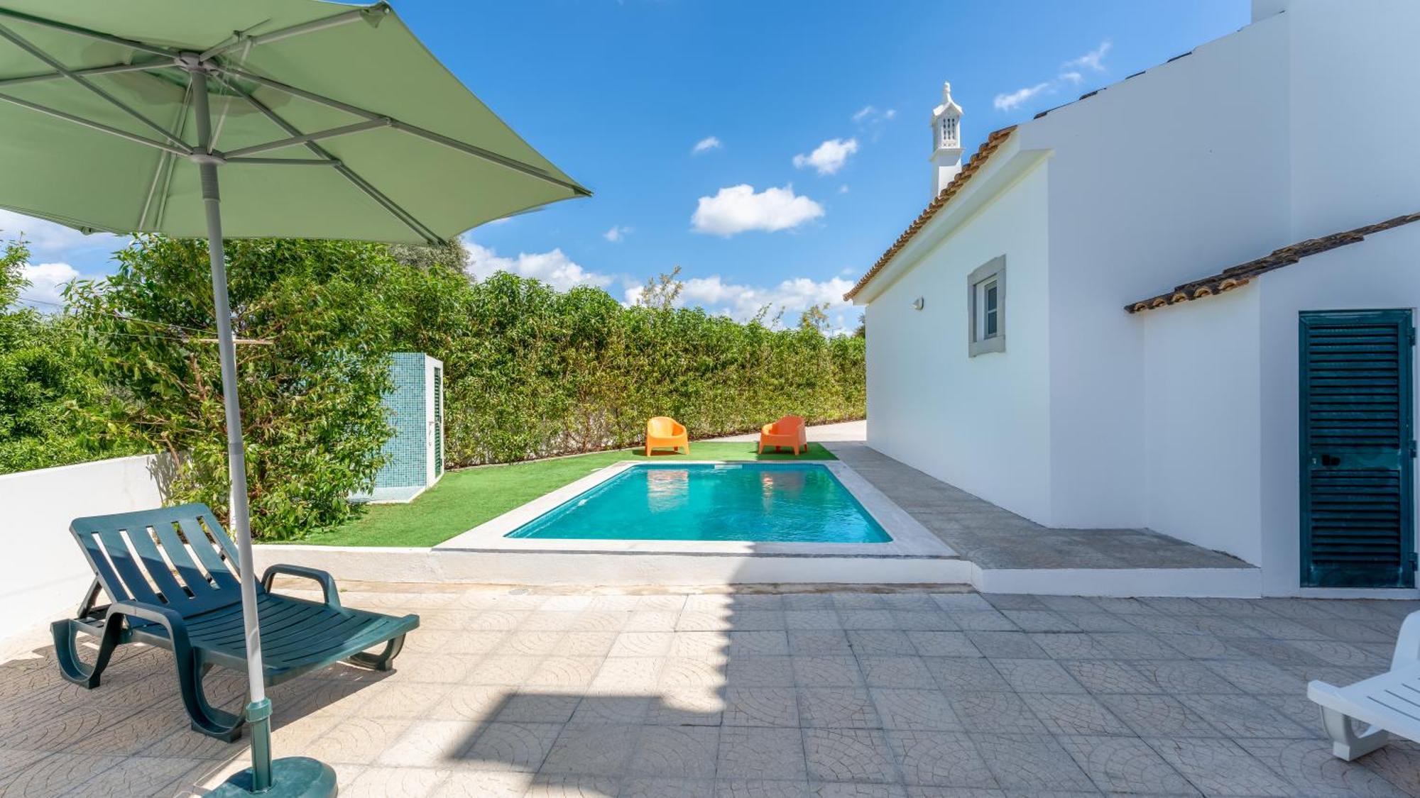 Sunny & Calm 4 Bdr House W/ Pool By Lovelystay Santo Estevao  Exterior foto